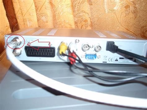 Подключение кабеля к телевизору Amcv
