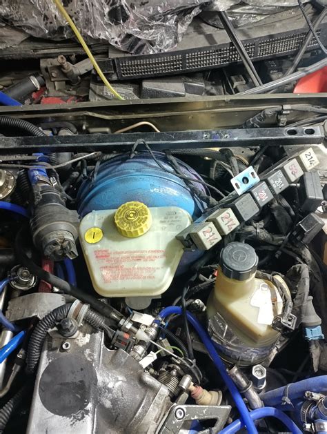 Принцип работы вакуумника на Audi 80